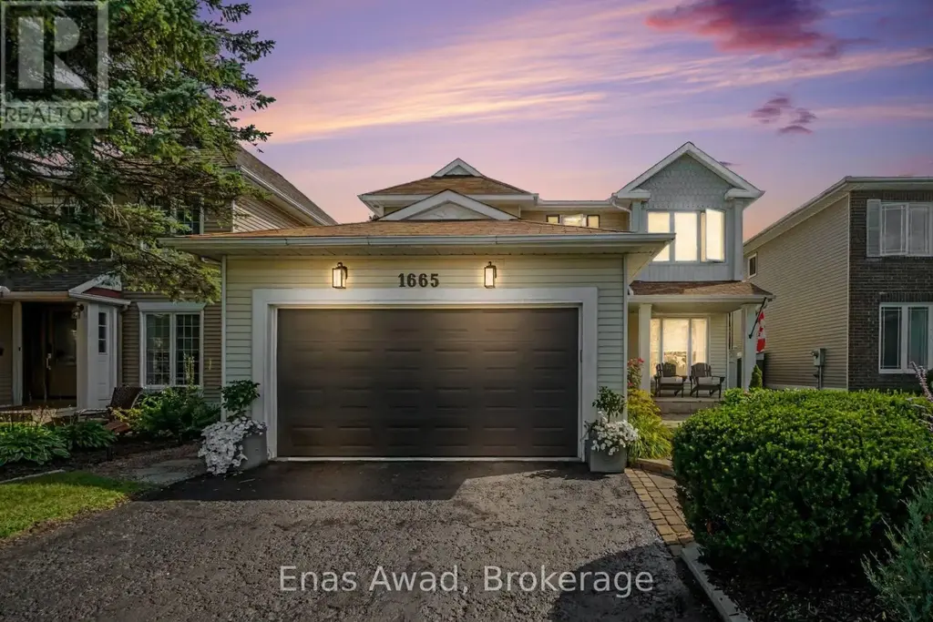 Upper - 1665 Teakdale Avenue, Ottawa
