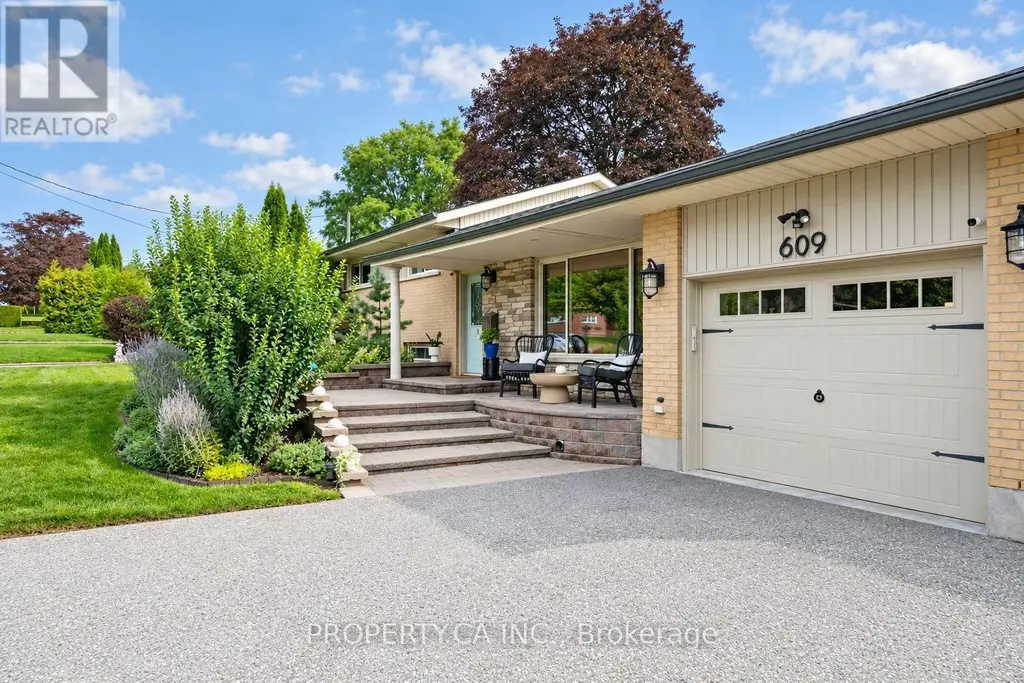 609 Annapolis Avenue, Oshawa (McLaughlin)
