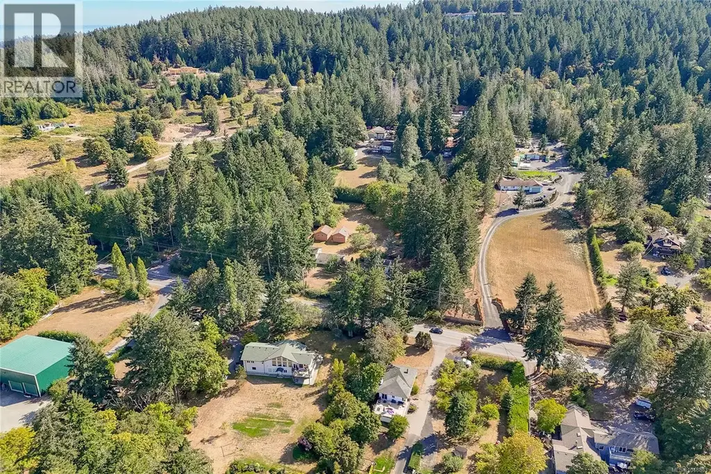 1475 Mctavish Rd, North Saanich