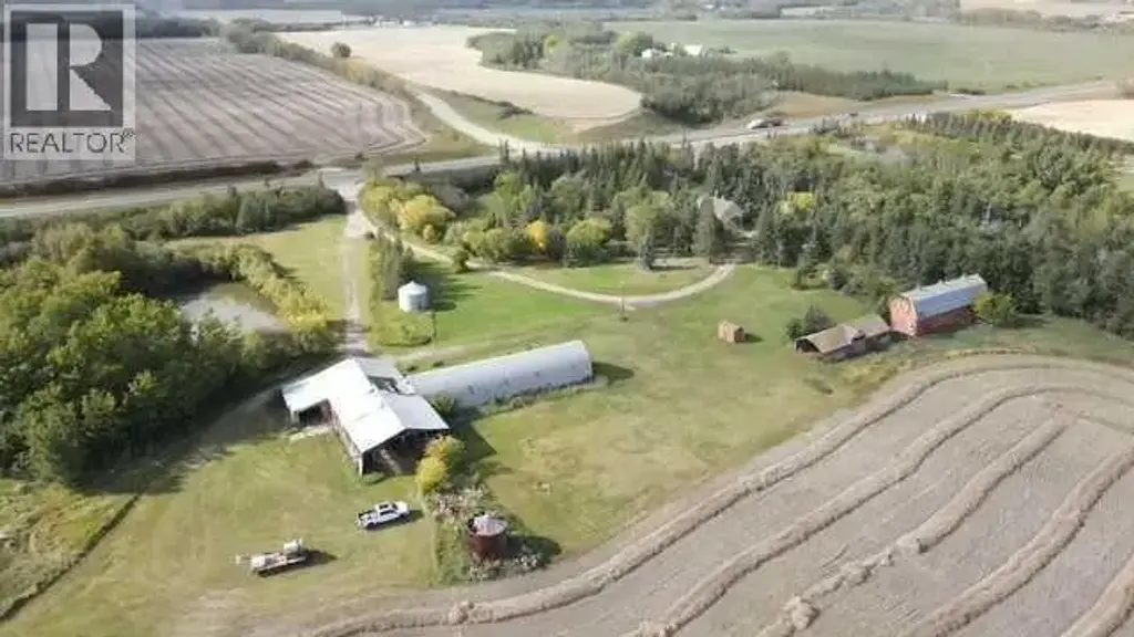 841077 Hwy 743, Rural Northern Lights, County of
