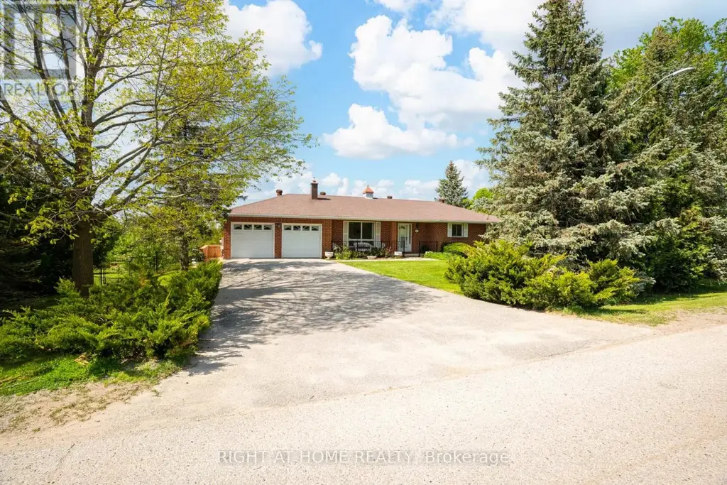 24 Joseph Street, Adjala-Tosorontio (Loretto)