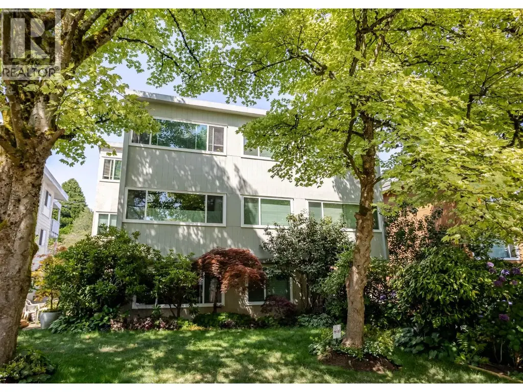 206 1149 W 11th Avenue, Vancouver