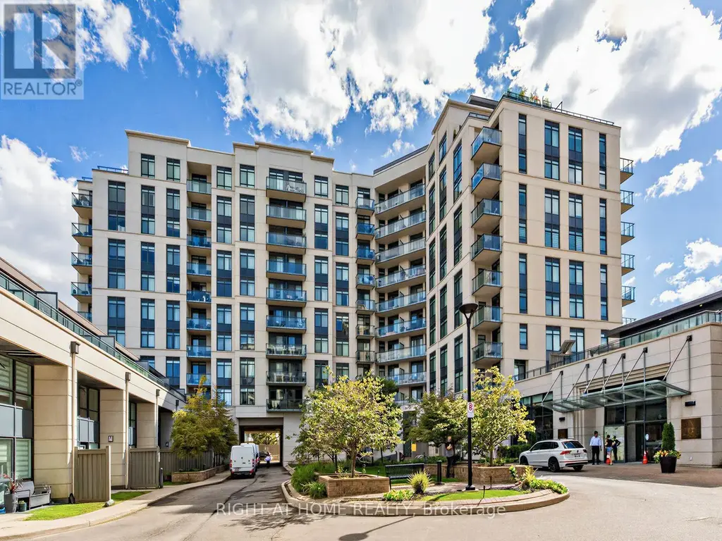 808 - 24 Woodstream Boulevard, Vaughan (Vaughan Grove)