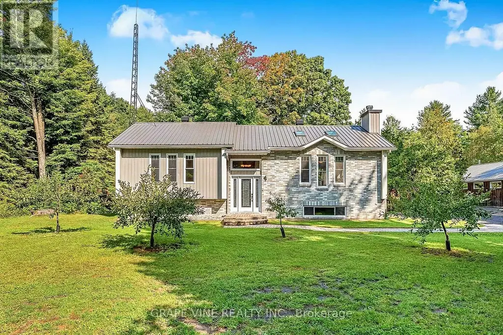 1951 Concession 7 Road, Alfred and Plantagenet