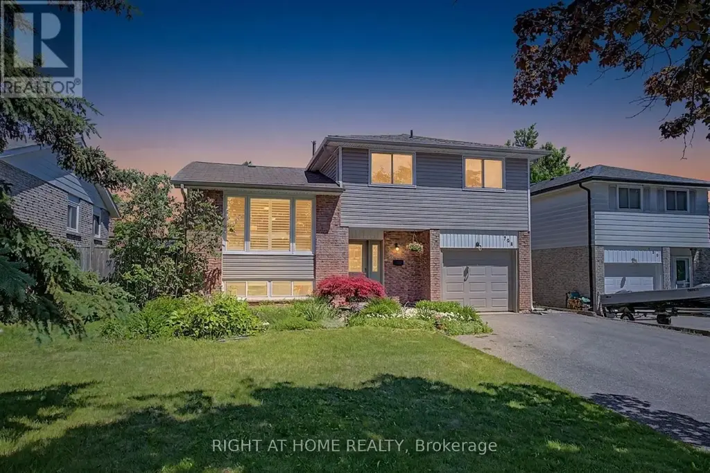 784 Rodney Court, Oshawa (Centennial)