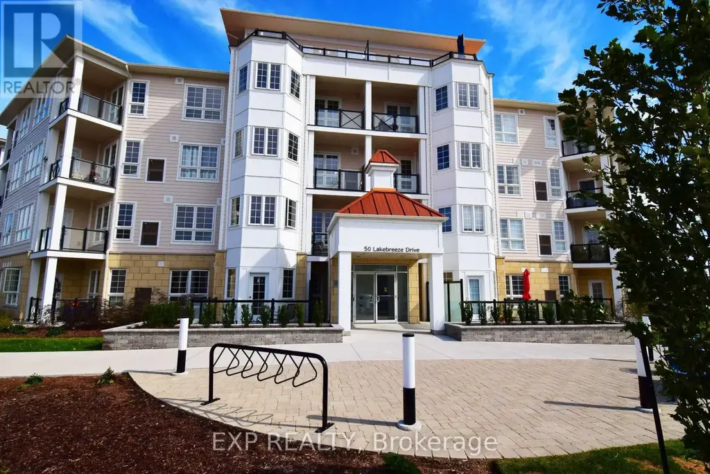 225 - 50 Lakebreeze Drive, Clarington (Newcastle)