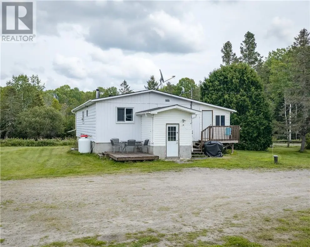 344 Red Deer Lake Road S, Sudbury