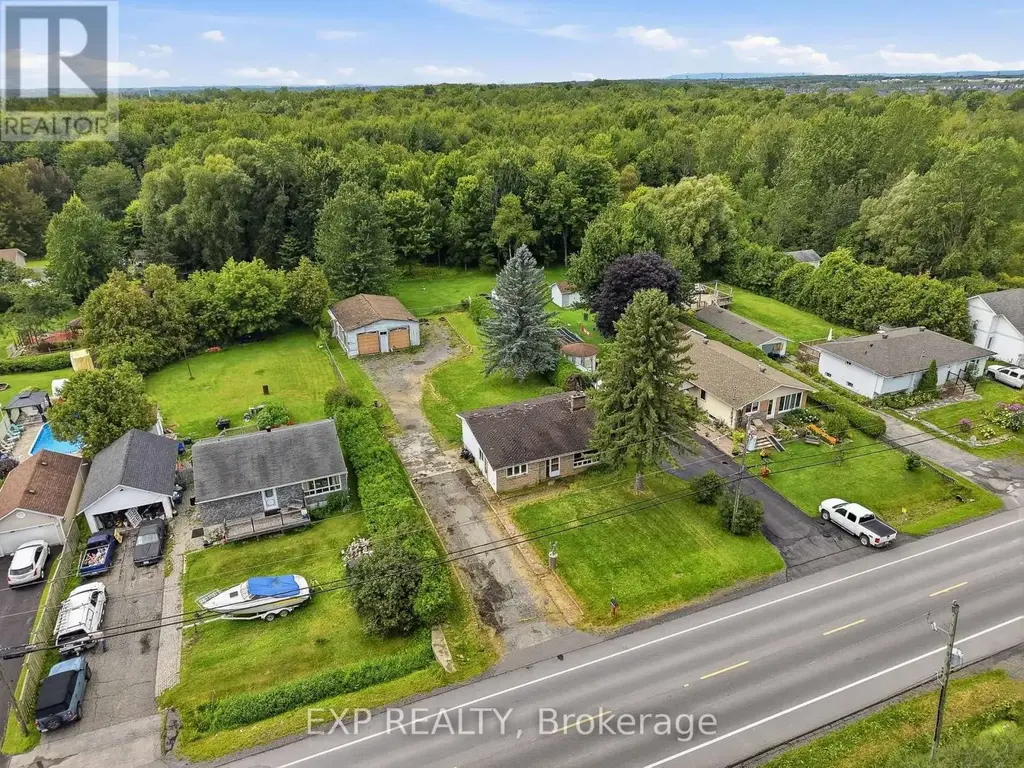 2498 Mer Bleue Road, Ottawa