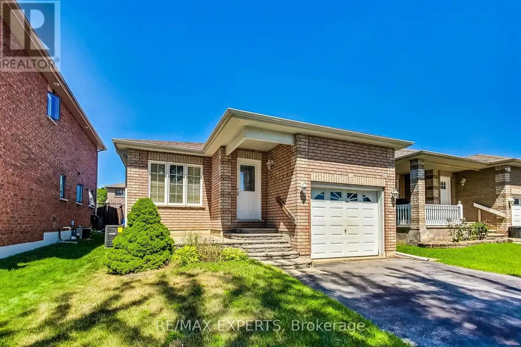 10 Butternut Drive, Barrie (Holly)