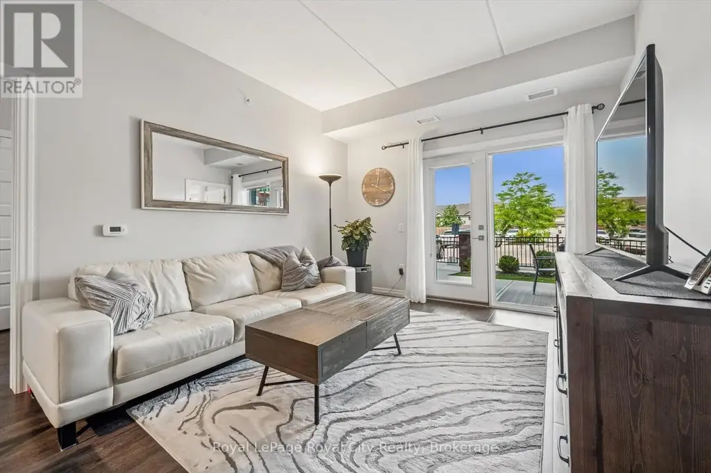 121 - 35 Kingsbury Square, Guelph (Pineridge/Westminster Woods)