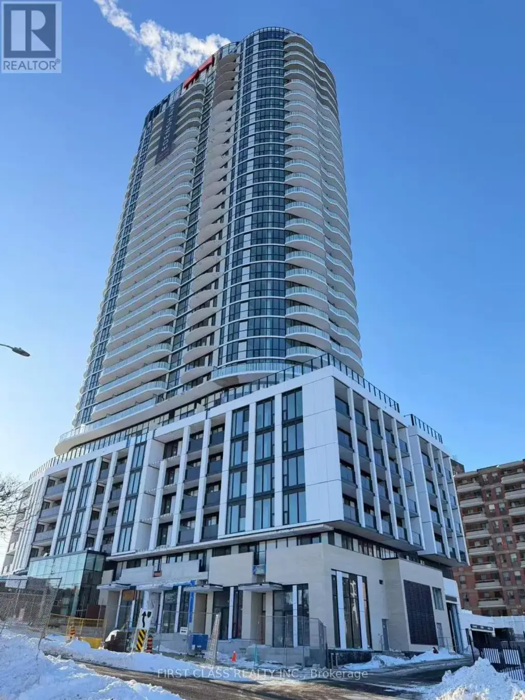 1613 - 1 Fairview Road E, Mississauga (Mississauga Valleys)