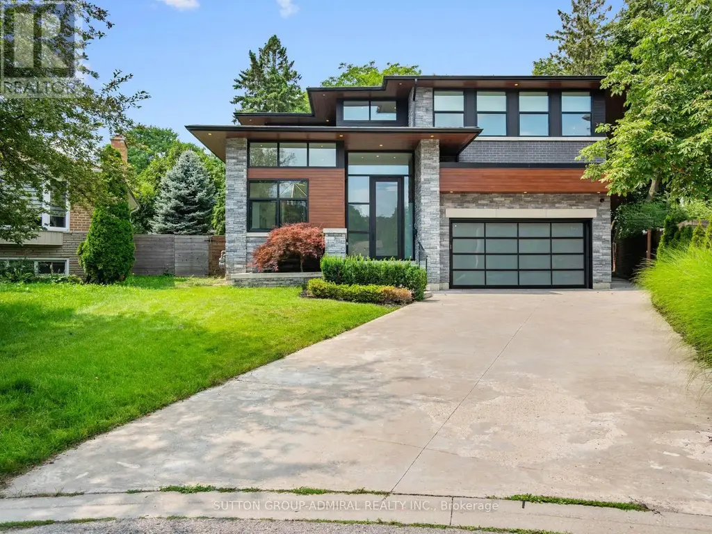 95 Penstock Court, Richmond Hill (Mill Pond)
