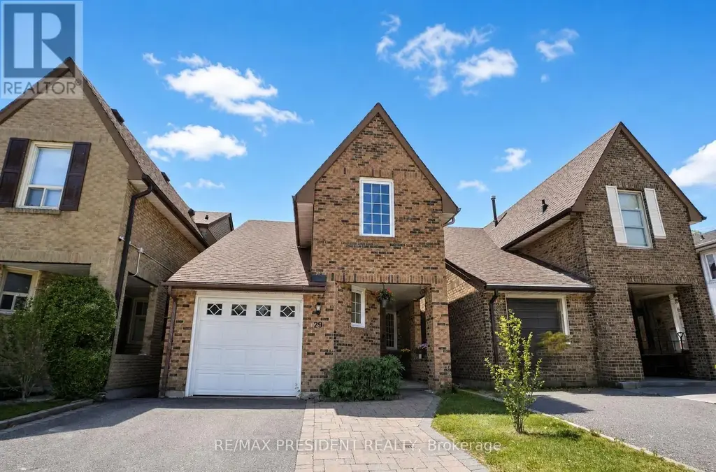29 Norbrook Crescent, Toronto (West Humber-Clairville)
