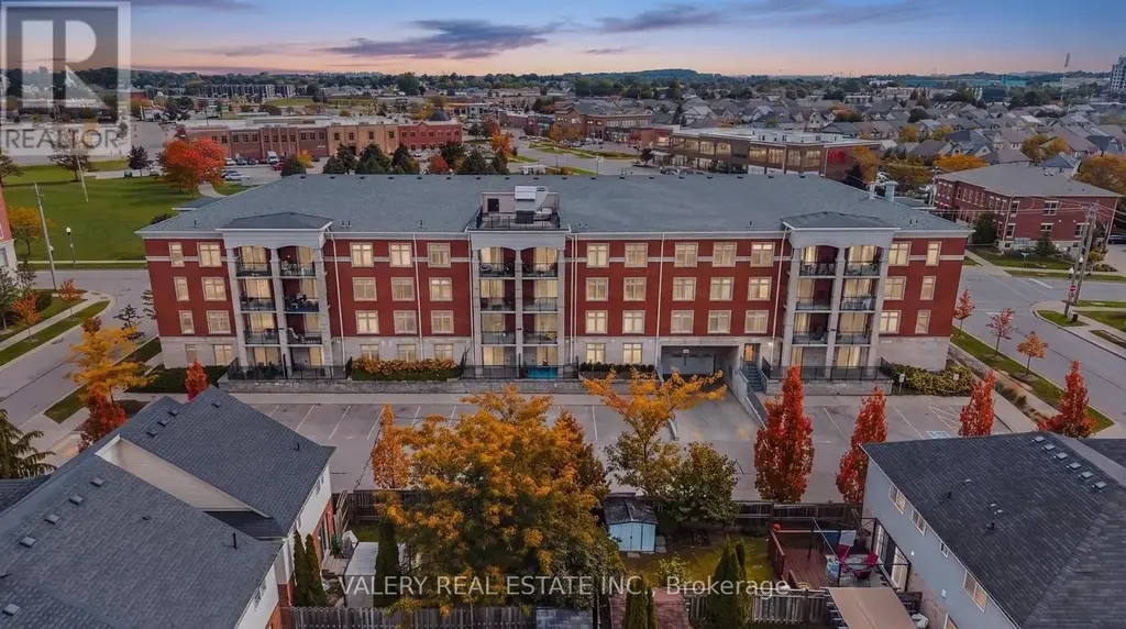 207 - 155 Commonwealth Street, Kitchener