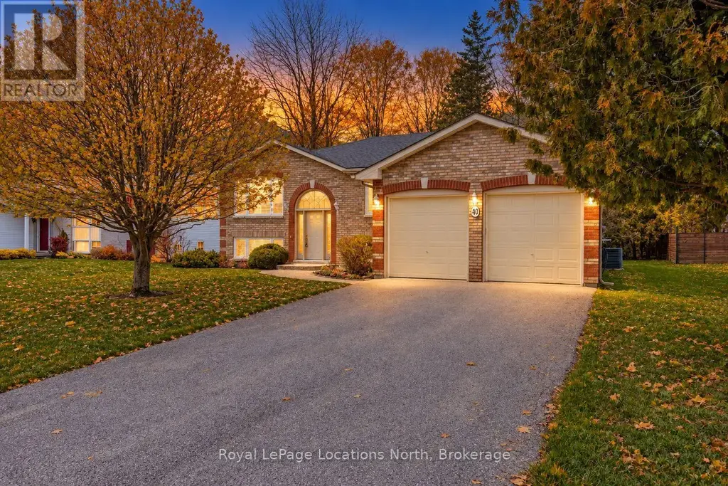 40 Fairway Crescent, Wasaga Beach
