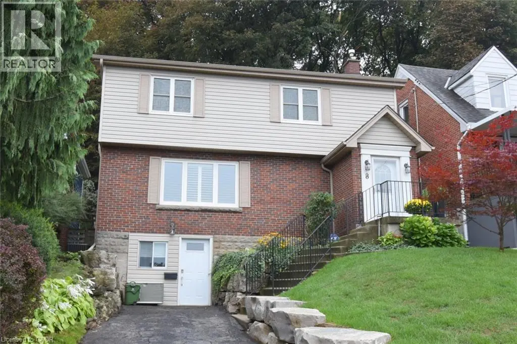 8 Kingsway Drive, Hamilton
