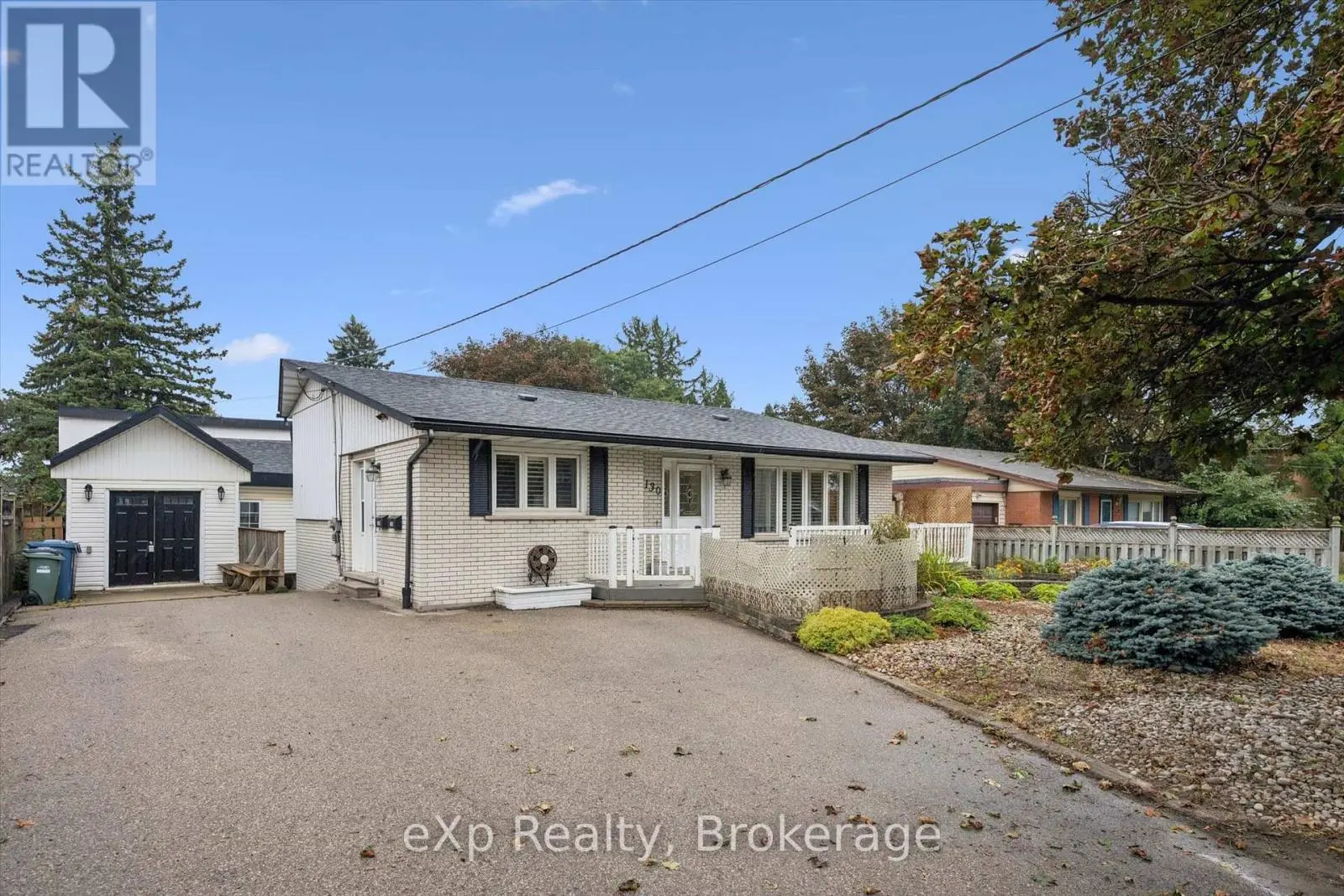 130 Speedvale Avenue W, Guelph (Exhibition Park)