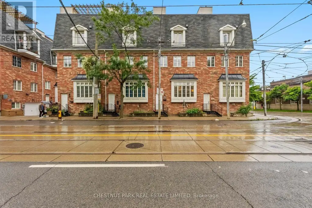 1437 Queen Street E, Toronto (Greenwood-Coxwell)