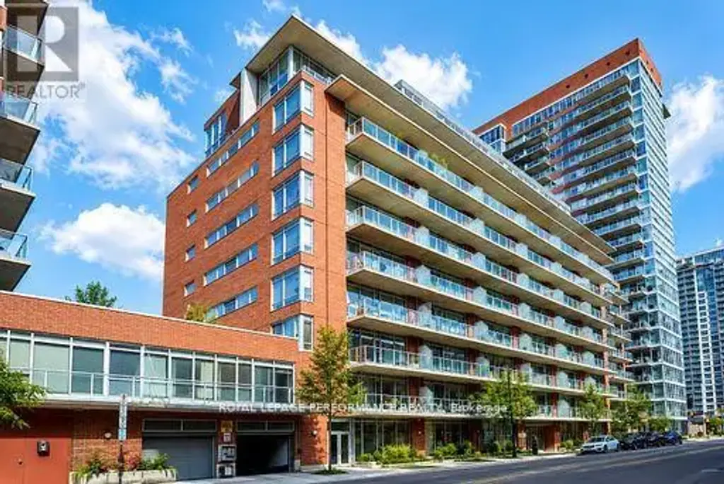 1101 - 383 Cumberland Street, Ottawa