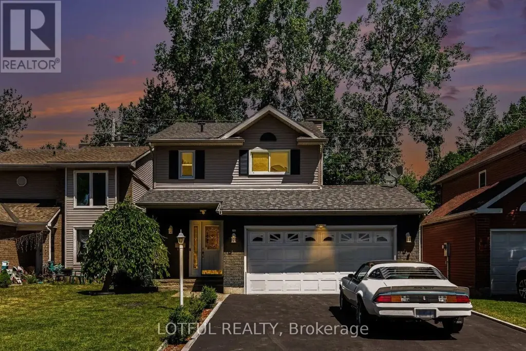 52 Fair Oaks Crescent, Ottawa