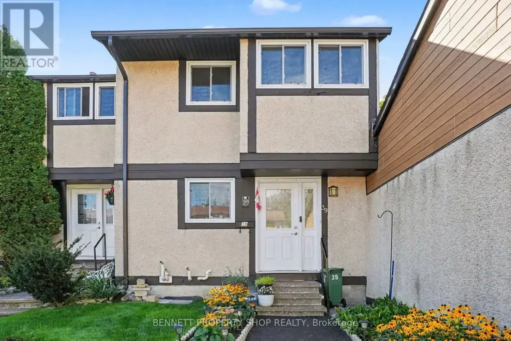 39 - 3411 Paul Anka Drive, Ottawa