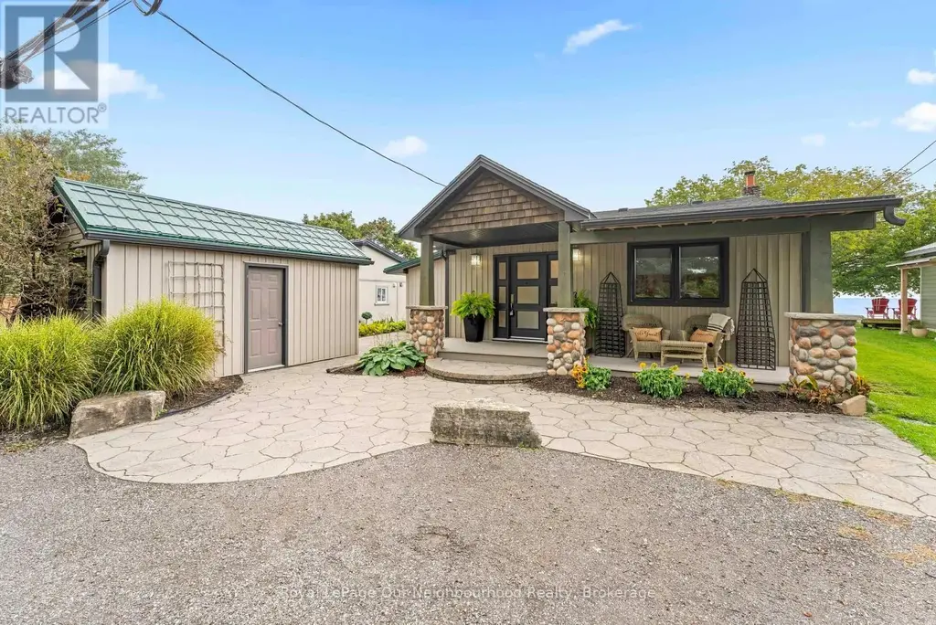 121 Cedar Crest Beach Road, Clarington (Bowmanville)