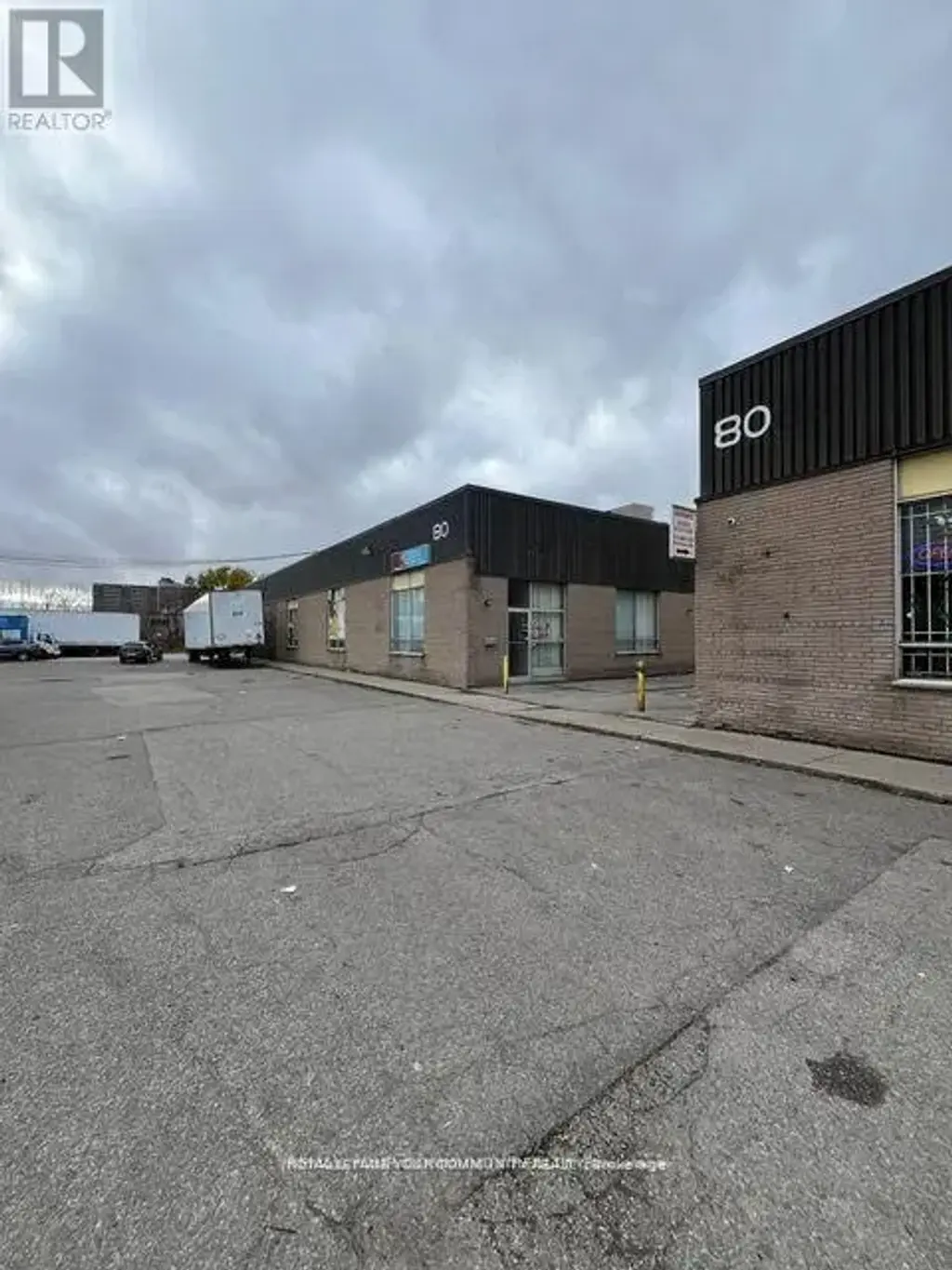 6 & 7 - 80 Midwest Avenue, Toronto (Dorset Park)