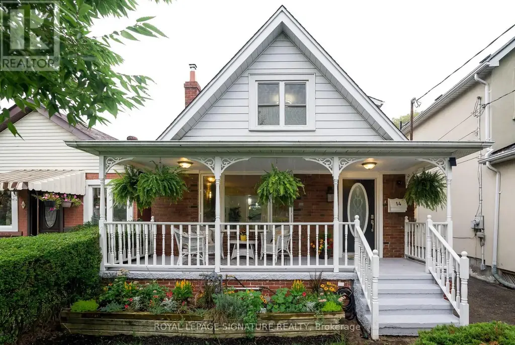 14 Sutherland Avenue, Toronto (Crescent Town)