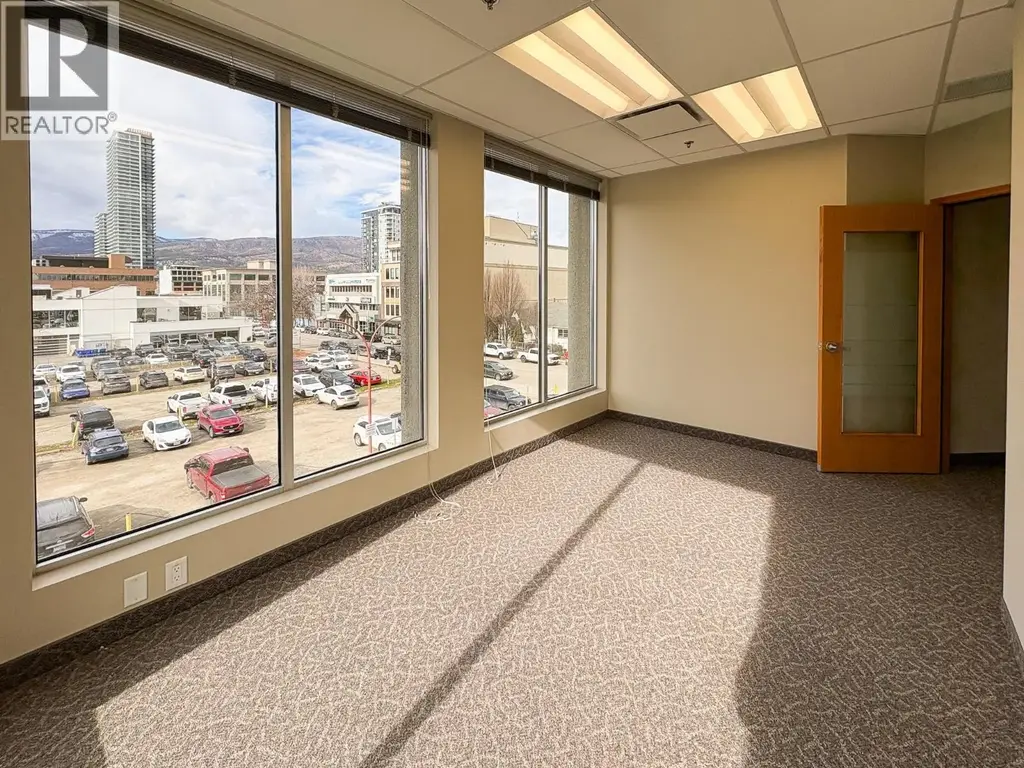 1674 Bertram Street Unit# 302, Kelowna