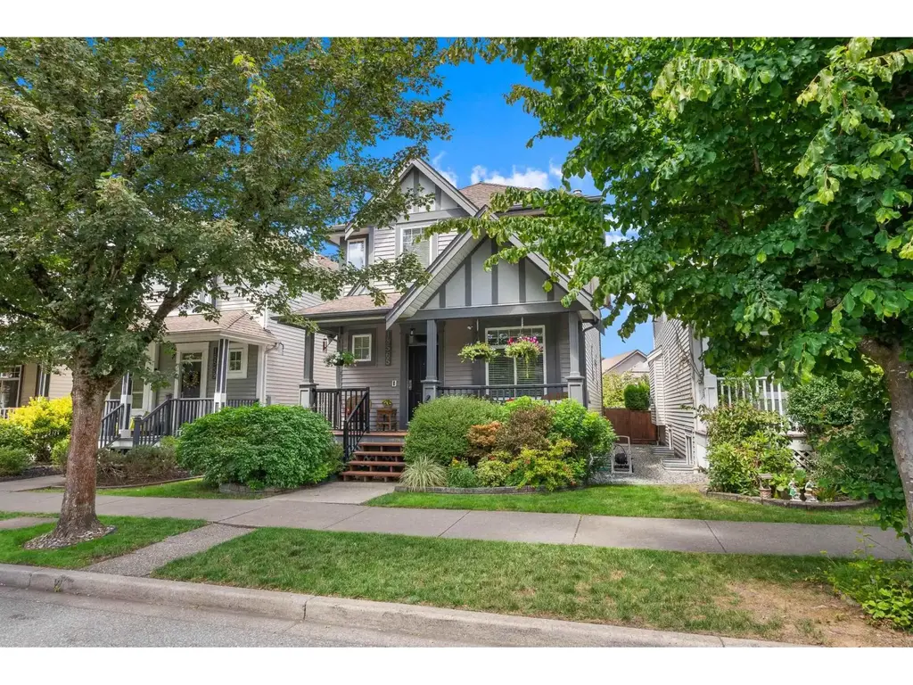 18565 67 Avenue, Surrey