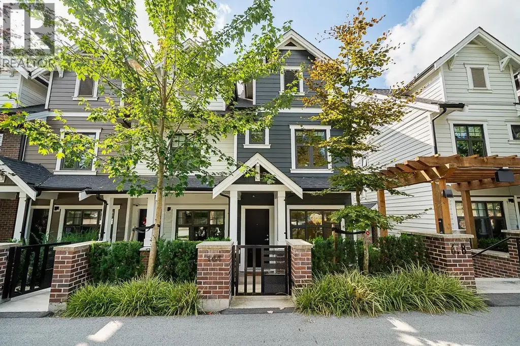 144 678 Fairview Street, Coquitlam