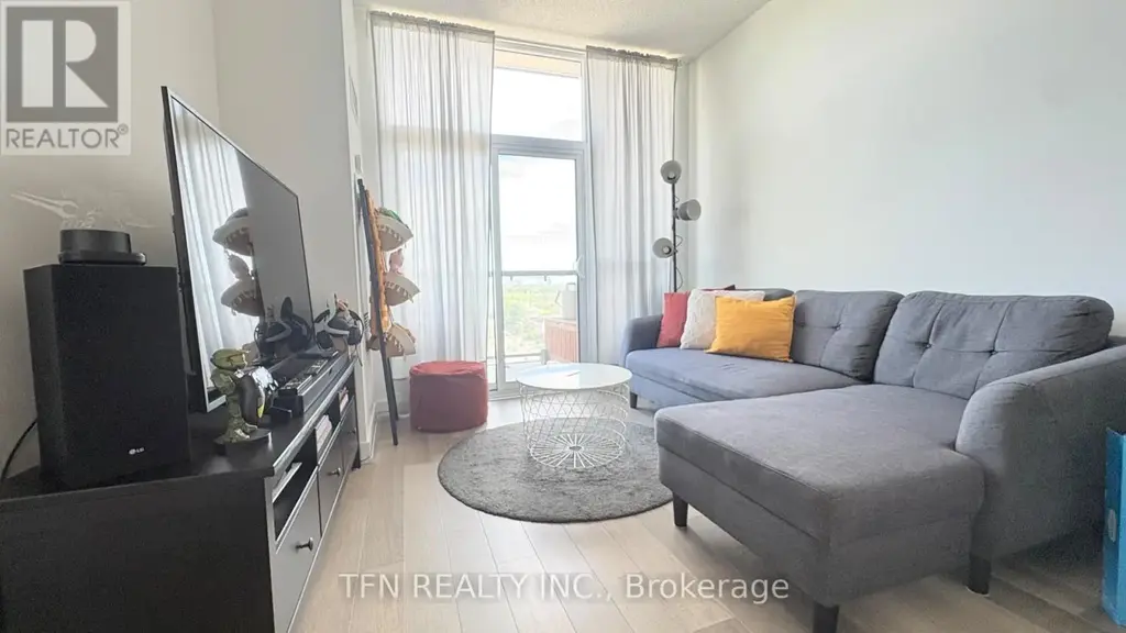 802 - 1603 Eglinton Avenue W, Toronto (Oakwood Village)