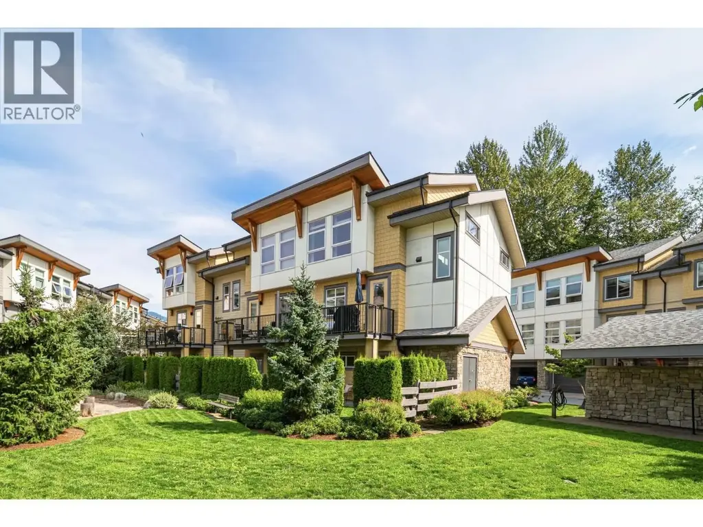 61 39548 Loggers Lane, Squamish