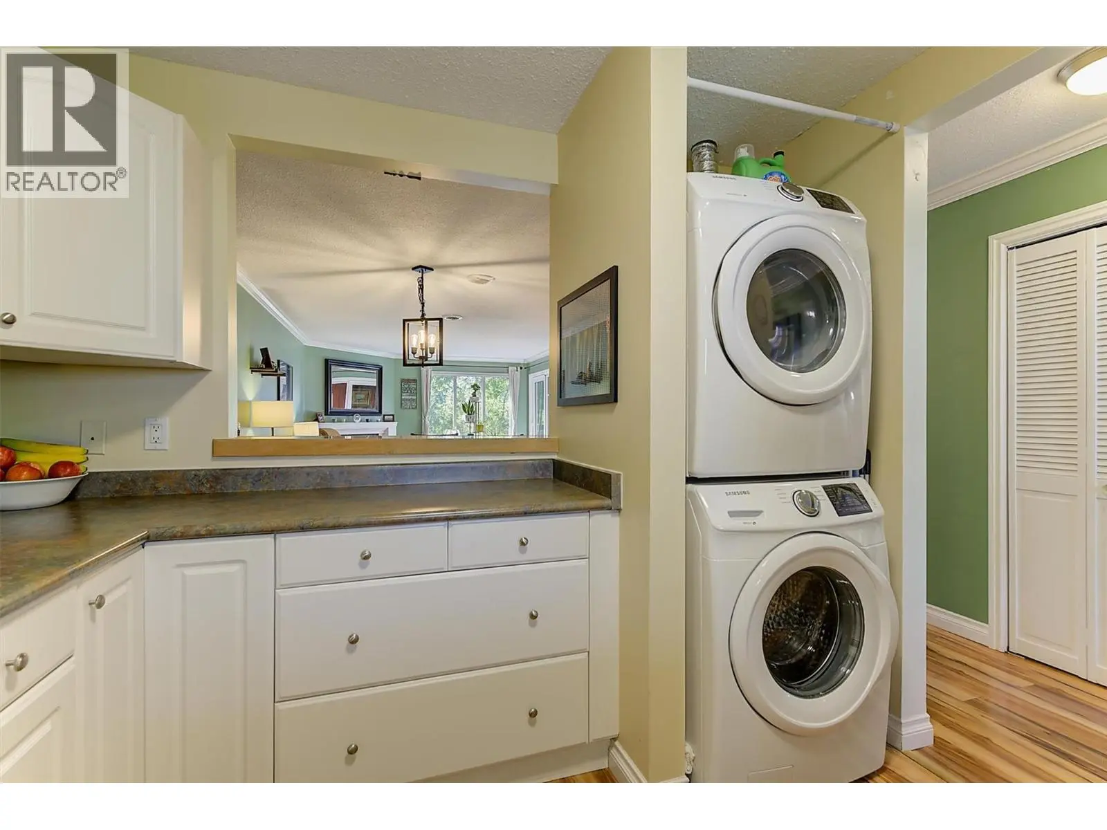 1870 Parkinson Way Unit# 205. Kelowna, British Columbia