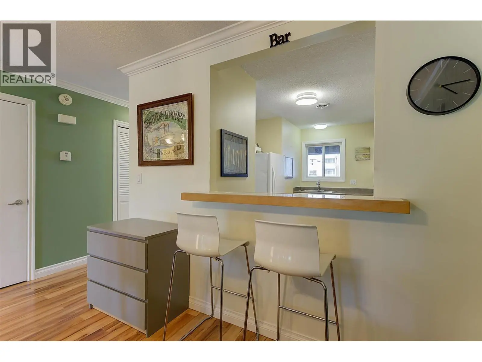 1870 Parkinson Way Unit# 205. Kelowna, British Columbia