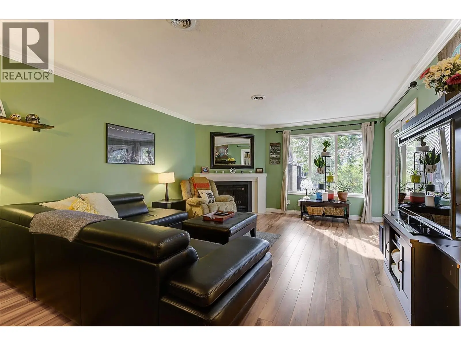 1870 Parkinson Way Unit# 205. Kelowna, British Columbia