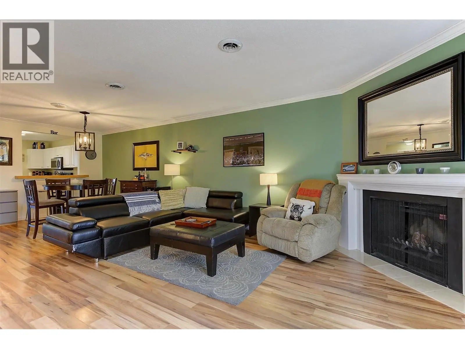 1870 Parkinson Way Unit# 205. Kelowna, British Columbia