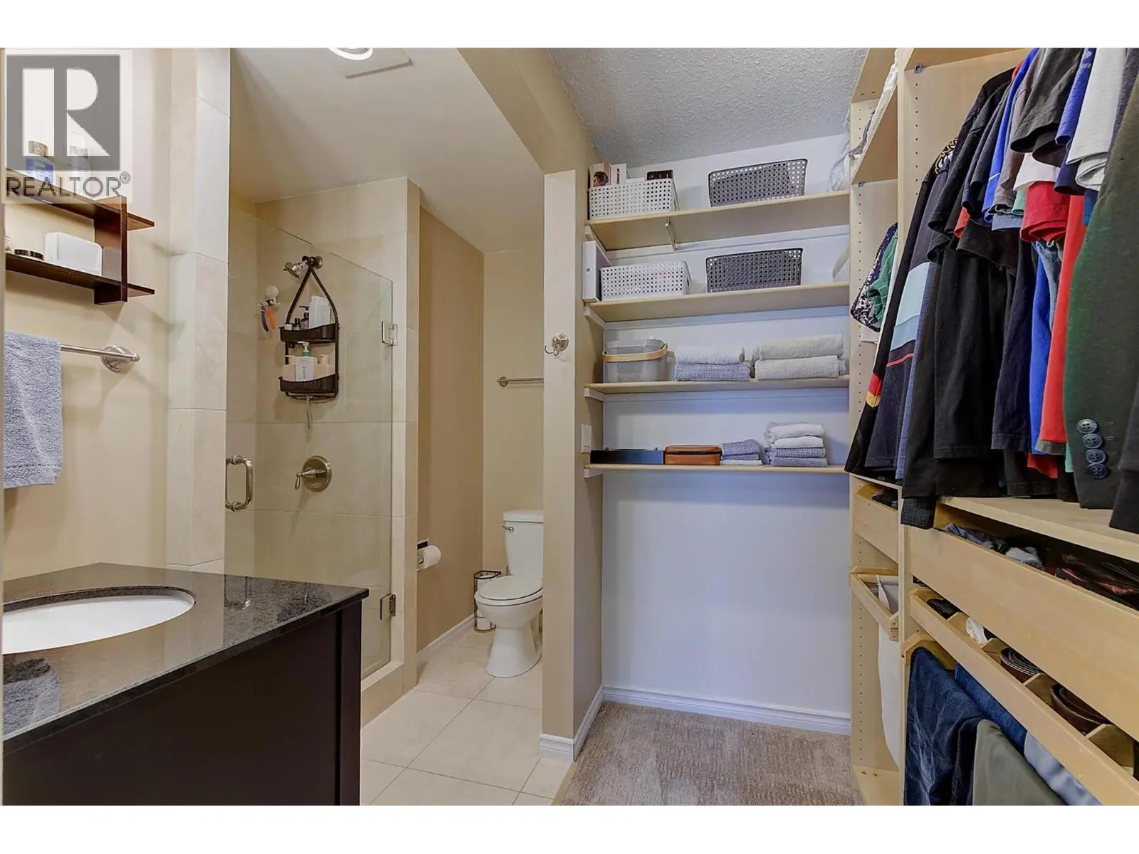 1870 Parkinson Way Unit# 205. Kelowna, British Columbia