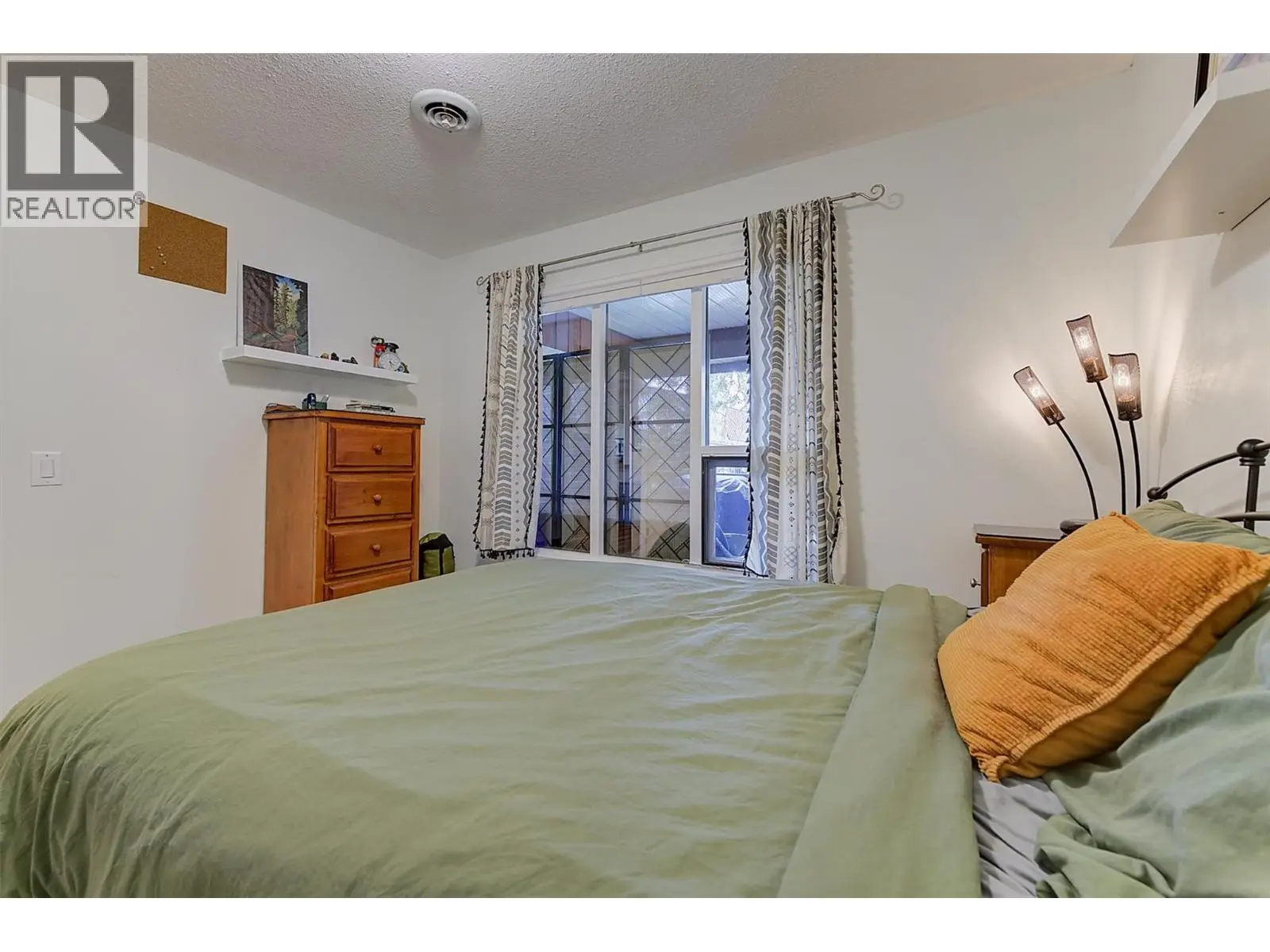 1870 Parkinson Way Unit# 205. Kelowna, British Columbia
