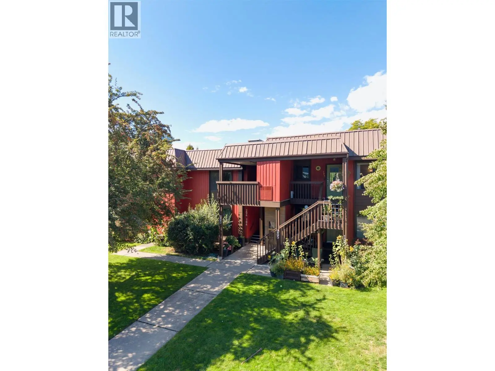 1870 Parkinson Way Unit# 205. Kelowna, British Columbia