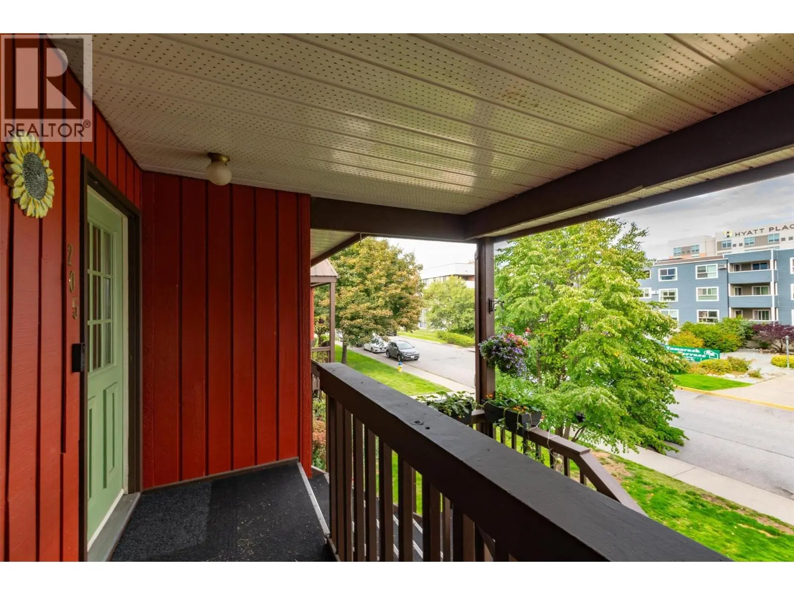 1870 Parkinson Way Unit# 205. Kelowna, British Columbia
