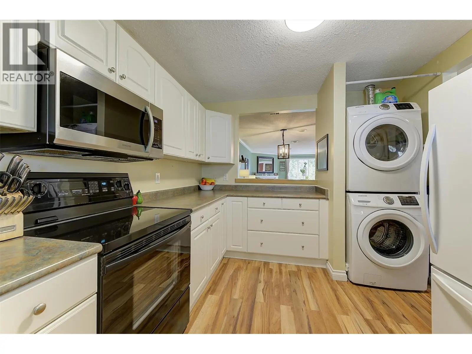 1870 Parkinson Way Unit# 205. Kelowna, British Columbia