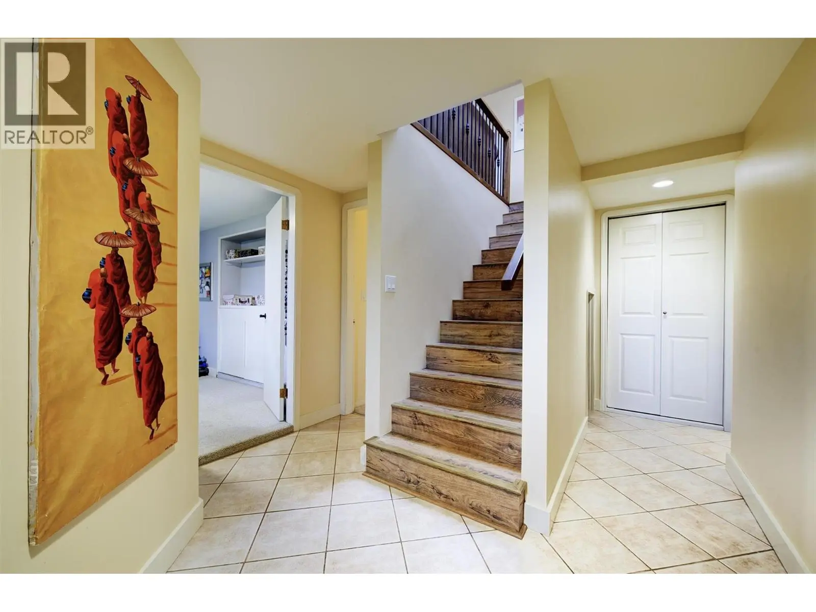 391 Braeloch Road. Kelowna, British Columbia