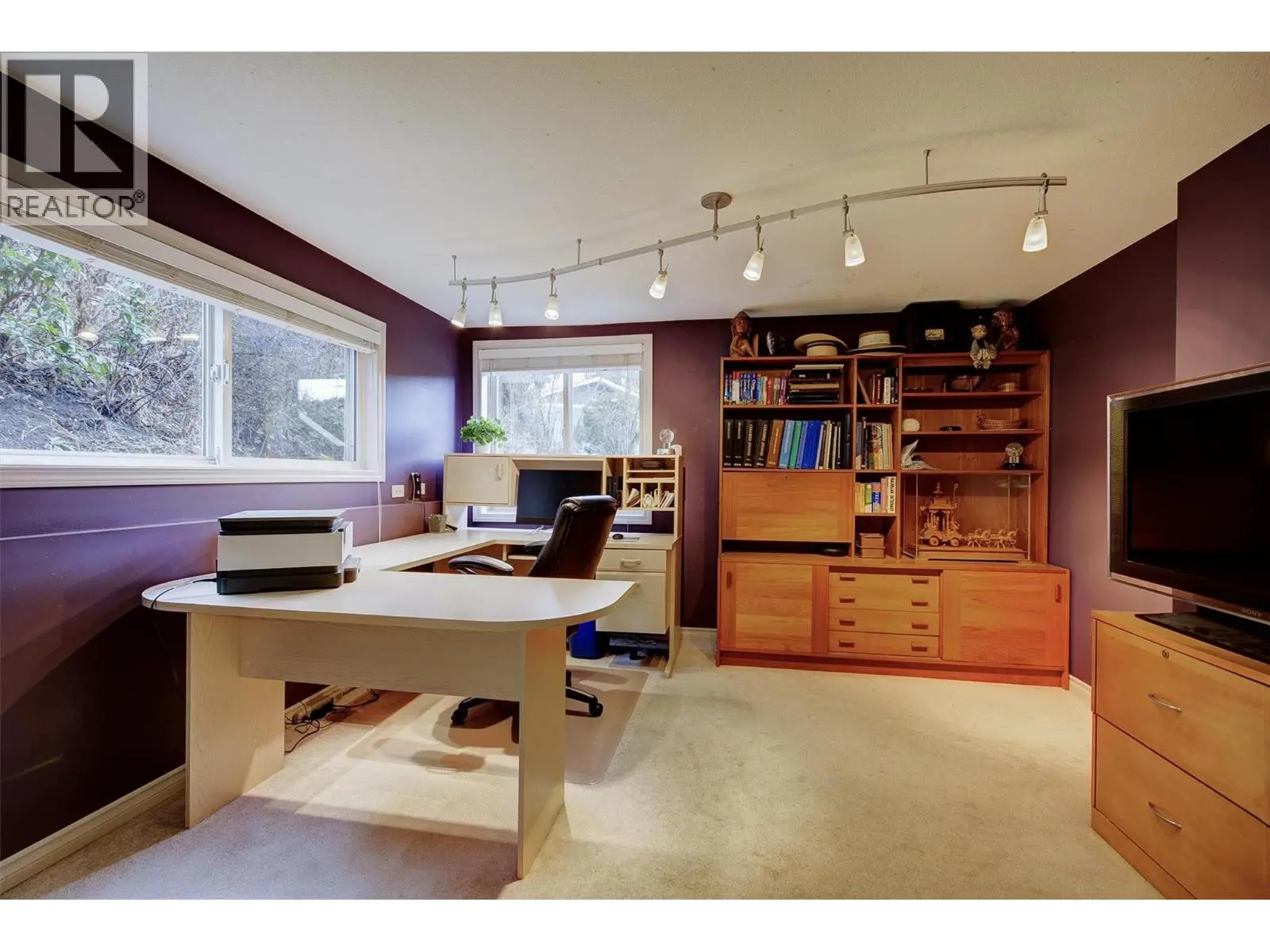 391 Braeloch Road. Kelowna, British Columbia