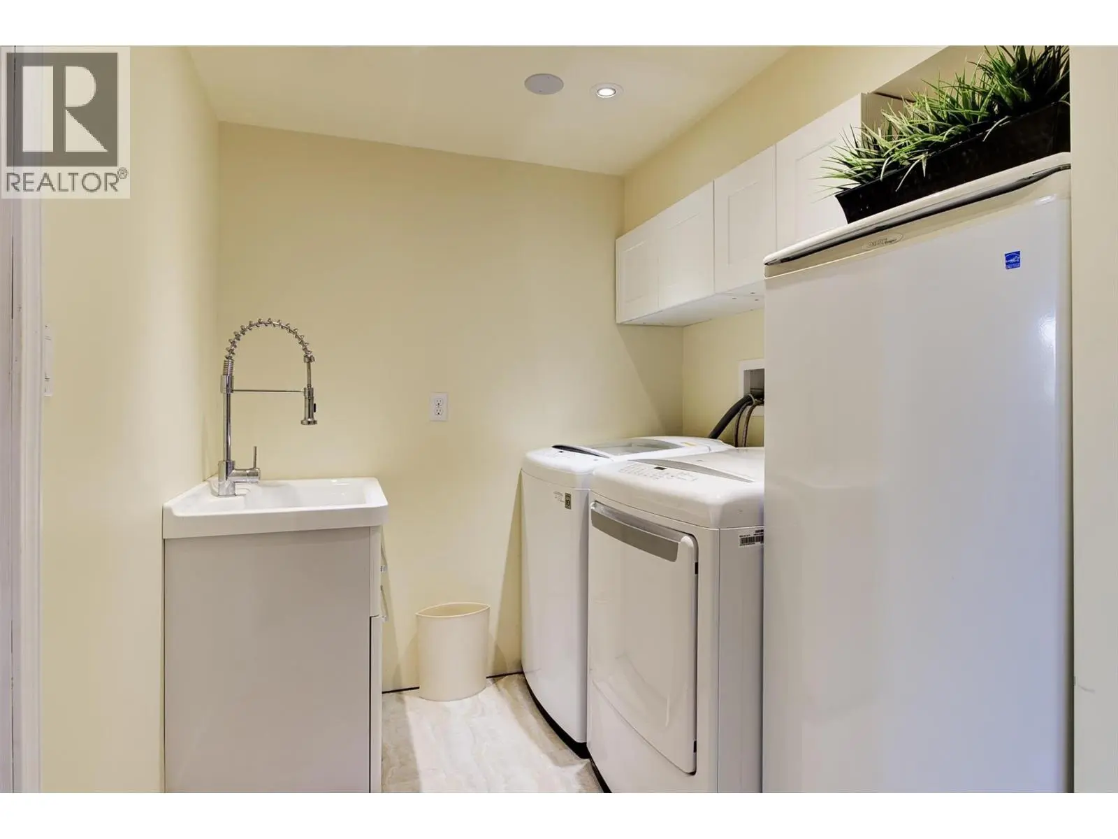 391 Braeloch Road. Kelowna, British Columbia