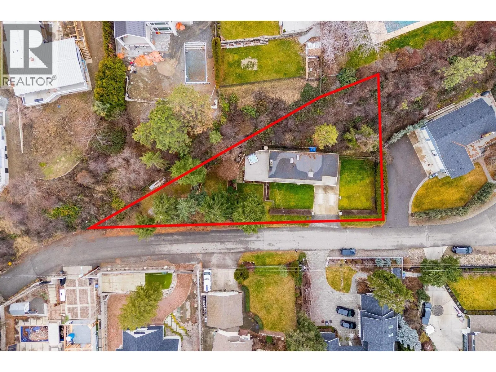 391 Braeloch Road. Kelowna, British Columbia