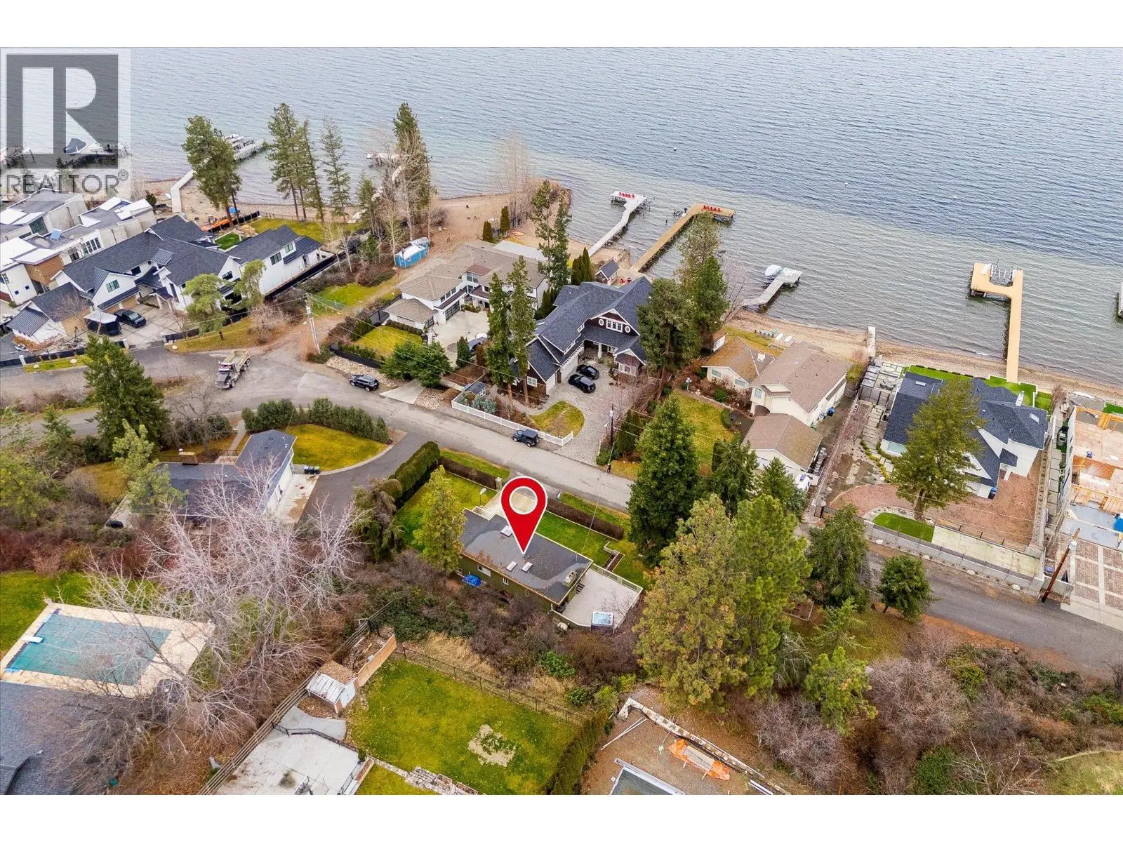 391 Braeloch Road. Kelowna, British Columbia