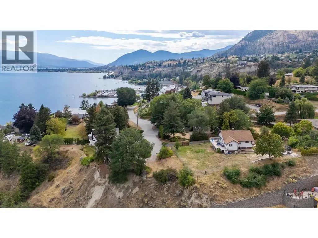 14602 Fisher Close, Summerland
