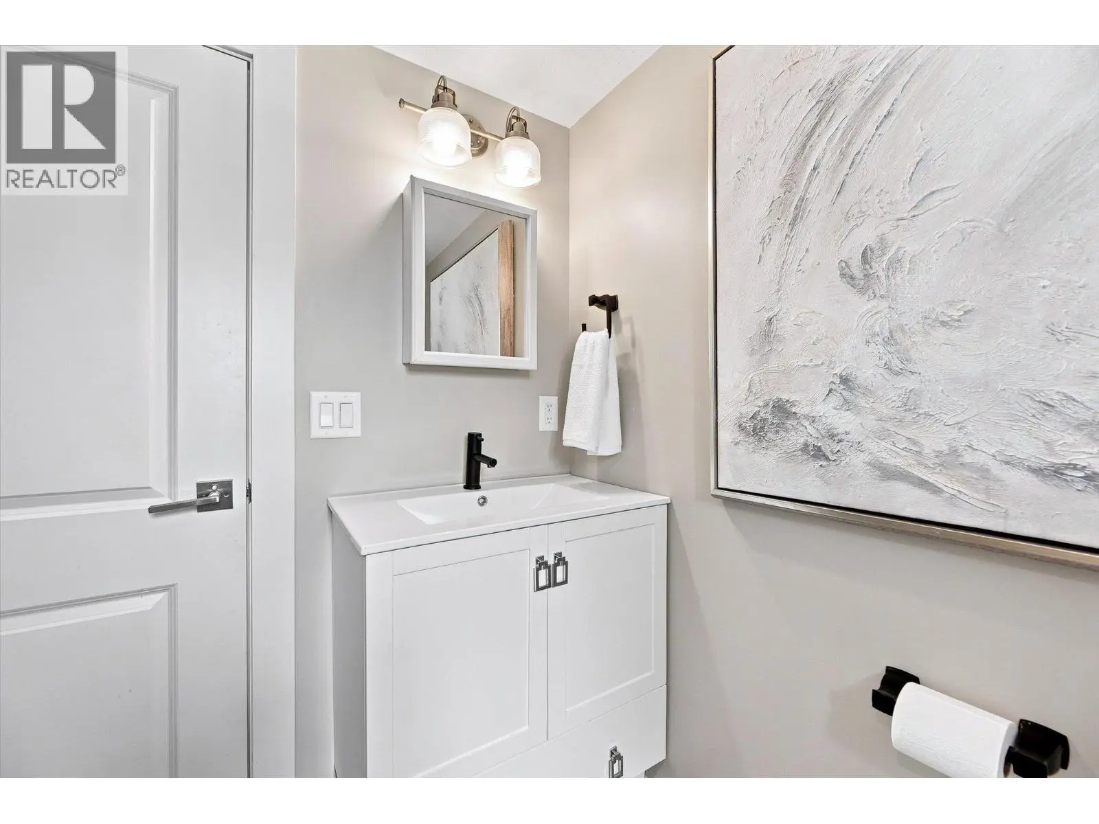 295 Husch Road. Kelowna, British Columbia