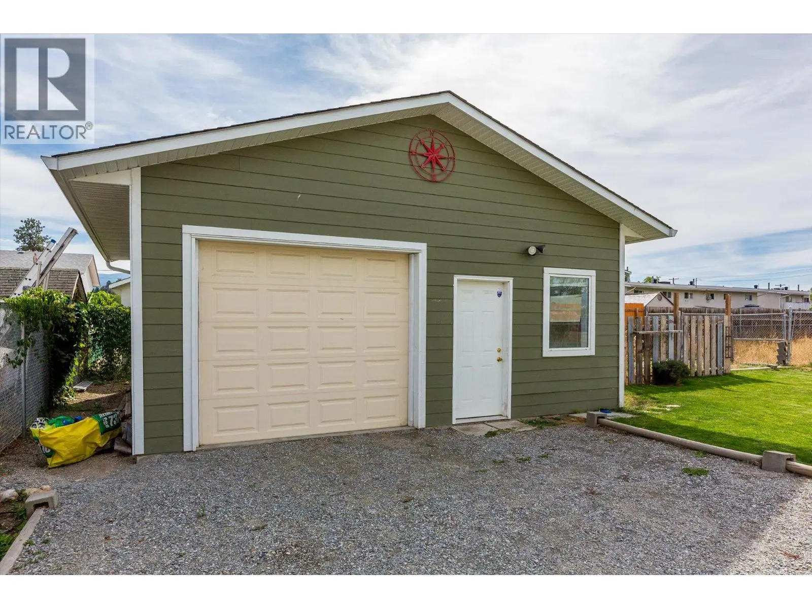295 Husch Road. Kelowna, British Columbia
